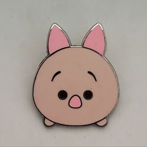 Disney Pin Trading Winnie The Pooh Piglet Face Tsum Tsum Collection Pin